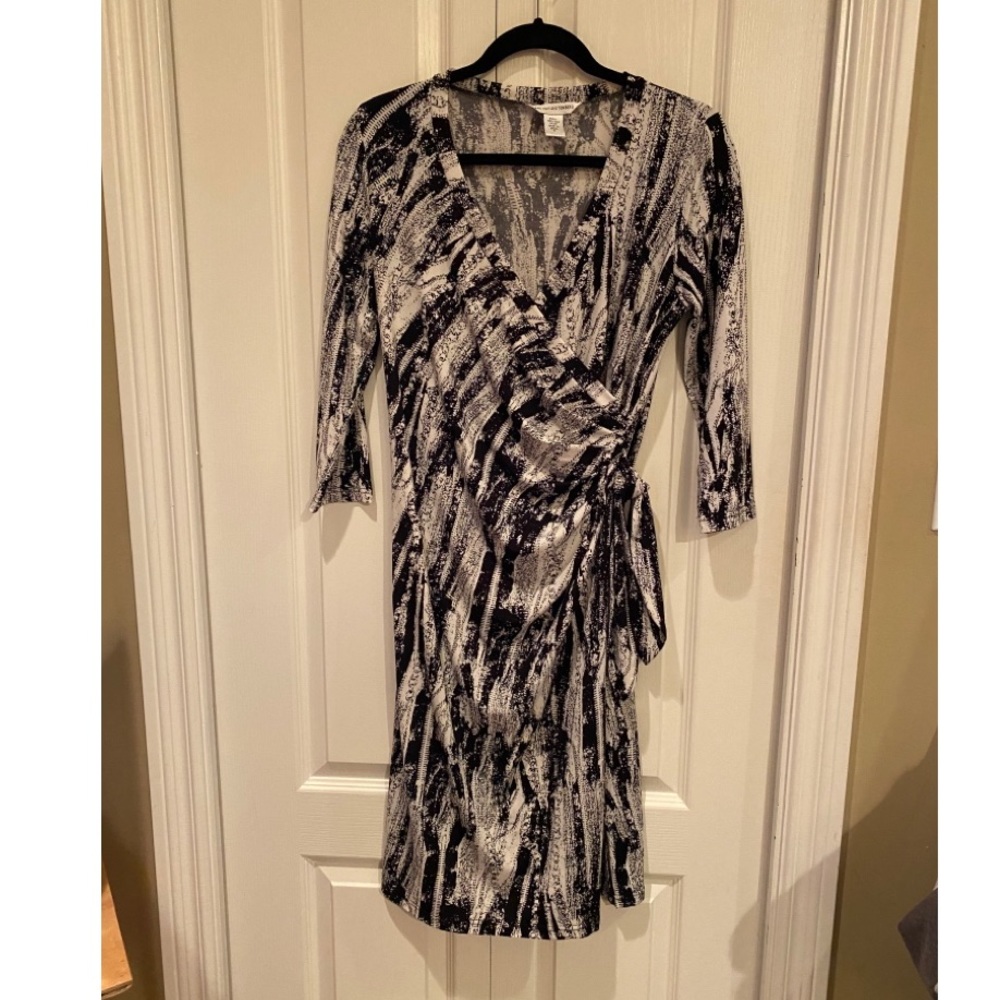 Diane Von Furstenberg Black and White Ruched Wrap Dress